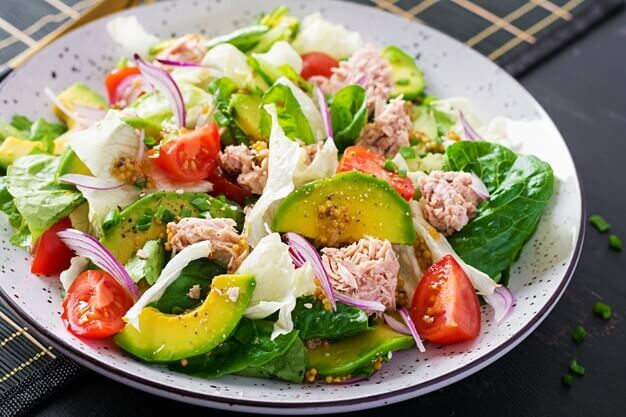 tuna-fish-salad-with.jpg