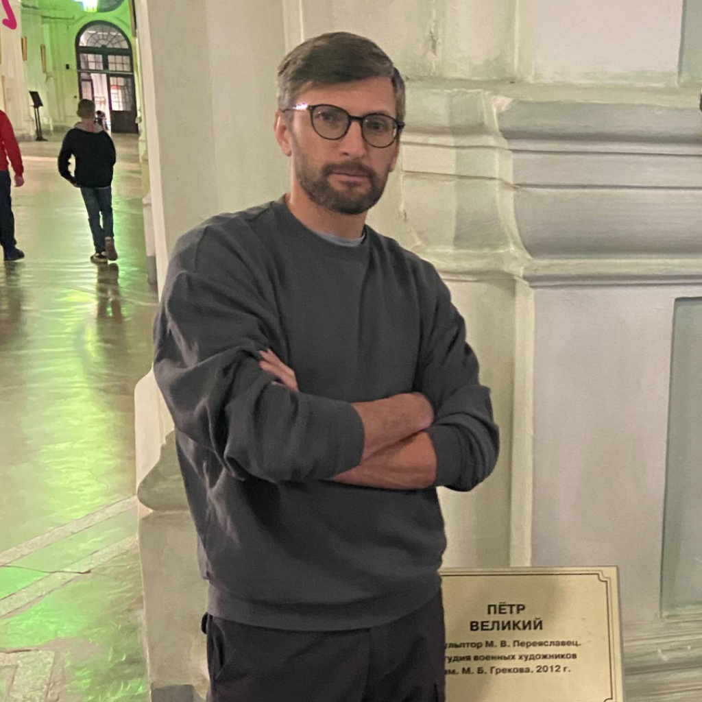 Александр Жидков.png